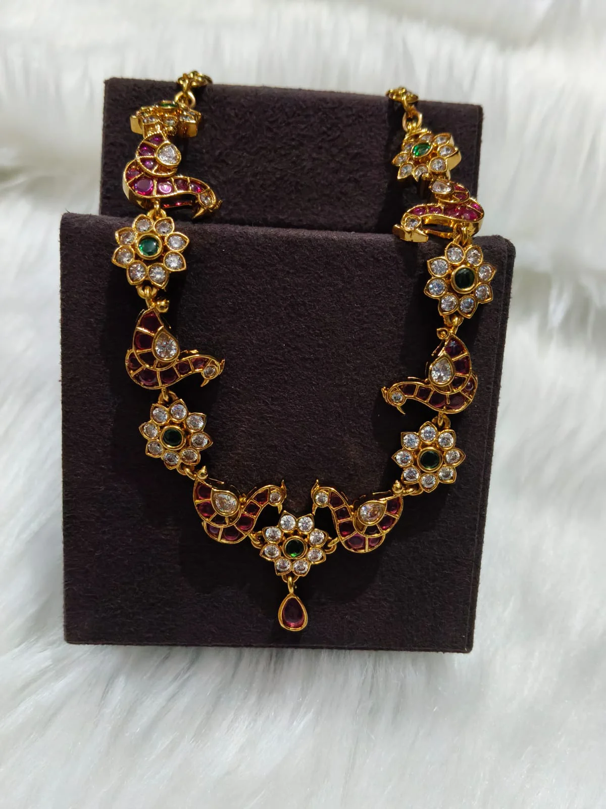 Matte peacock necklace