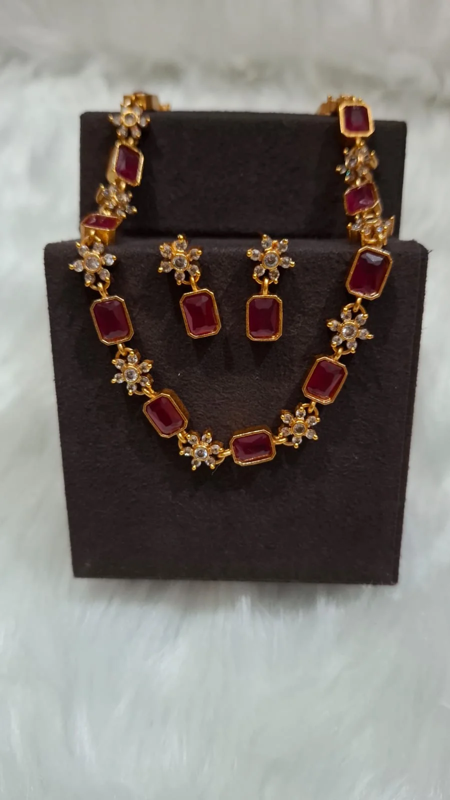 Small Matte Necklace