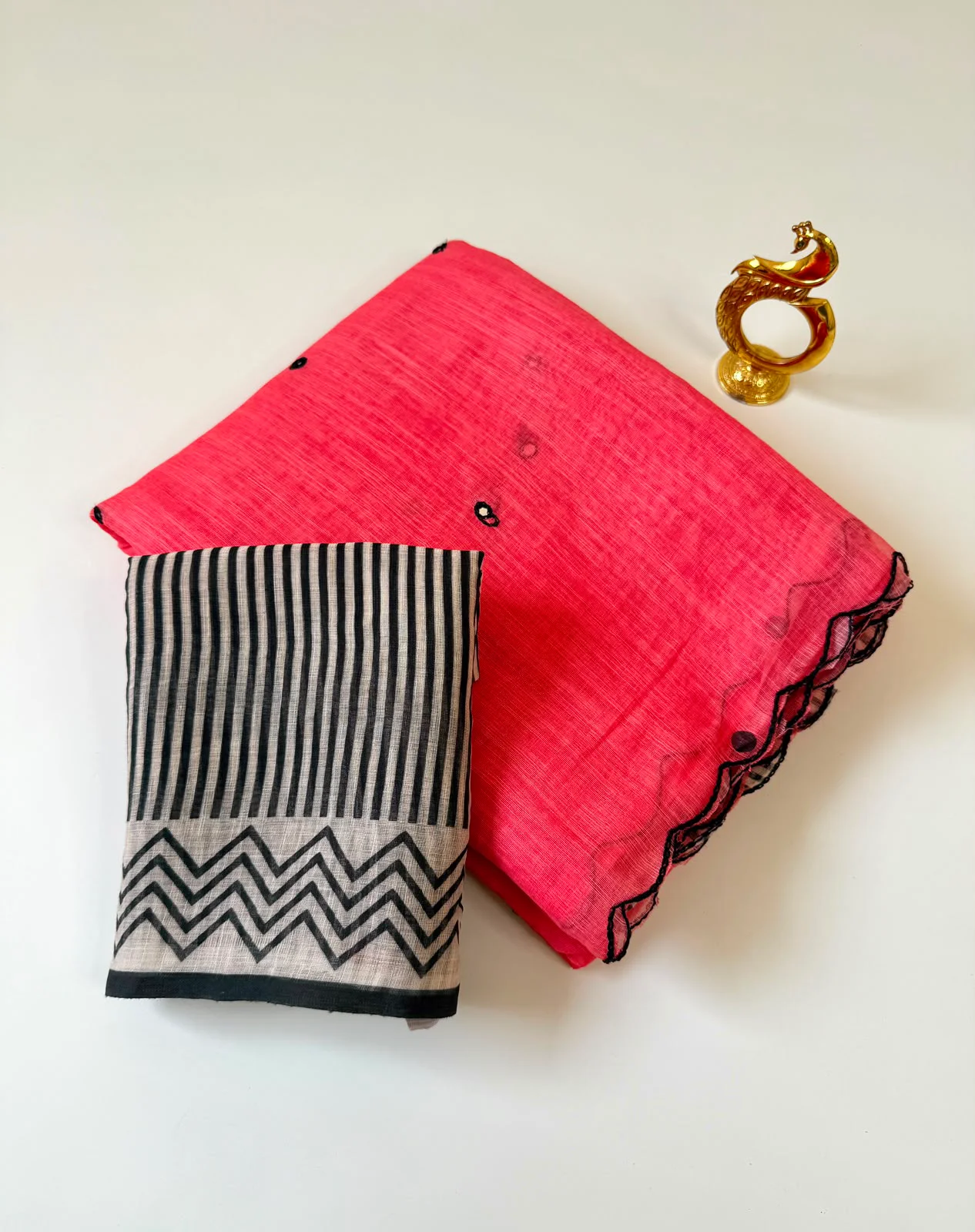 Soft Linen Cotton Saree with Digital prints - Rose Red