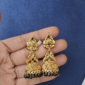 Earrings black