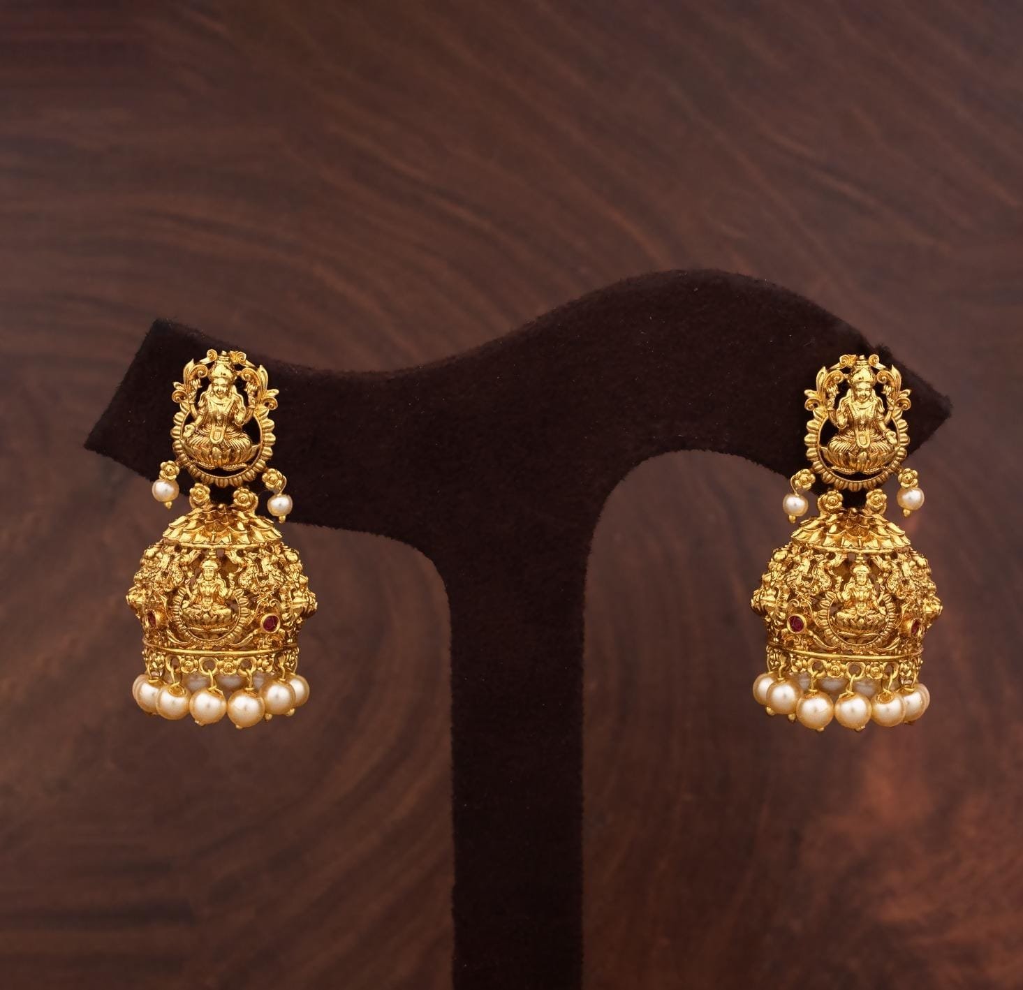 Jhumkas